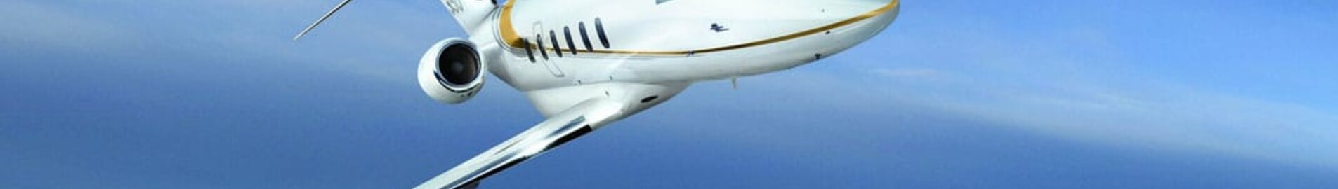 наем на частен самолет Challenger 350 Бизнес джет