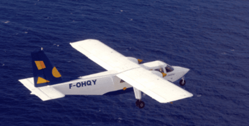 location de jet privé: intérieur d'un Britten Norman Islander.