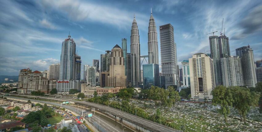 Куала Лумпур : частен самолет под наем 