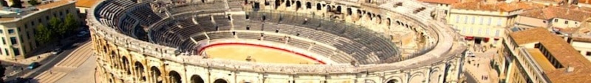 Nîmes Alès Camargue Cévennes : частен самолет под наем 