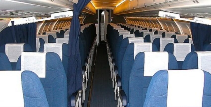 location de jet privé, intérieur Avro RJ 85 beige