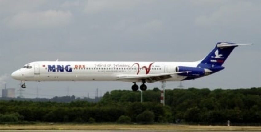 location de jet privé : cabine vide MD-82 élégante
