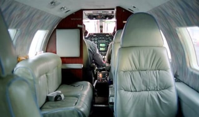 location de jet privé - Intérieur d'un jet MU 2 luxueux.