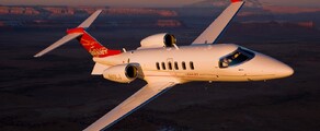 LEARJET 40 XR частен самолет под наем 