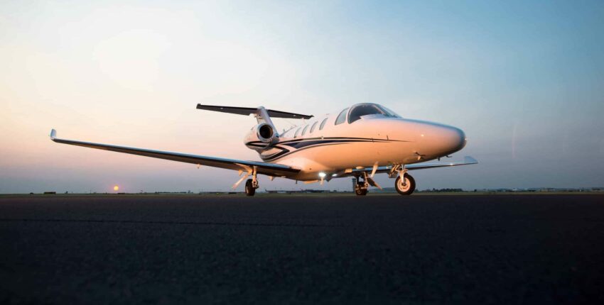 Cessna Citation M2 intérieur cabine beige