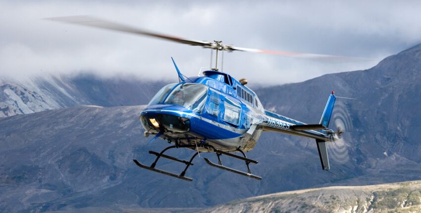 Hélicoptère Bell 206 intérieur en cuir