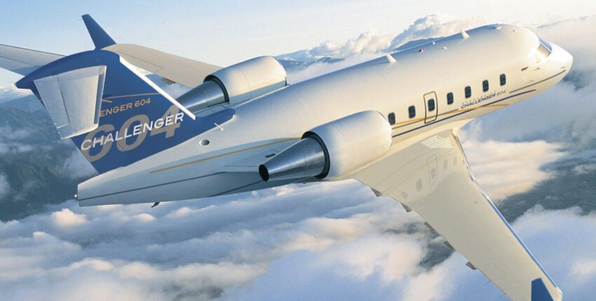 Jet privé cabine intérieure blanche et grise Challenger 604