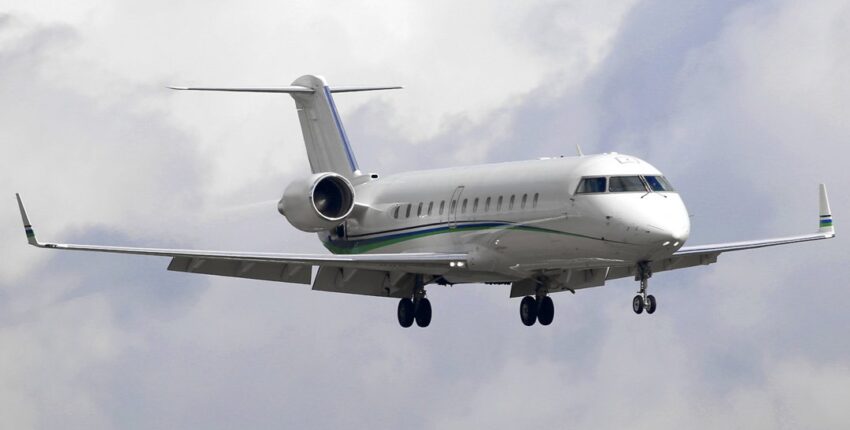 Cabine intérieure jet privé Challenger 850