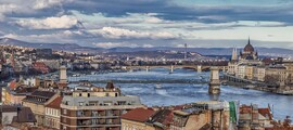 Унгария : Наем на частен самолет