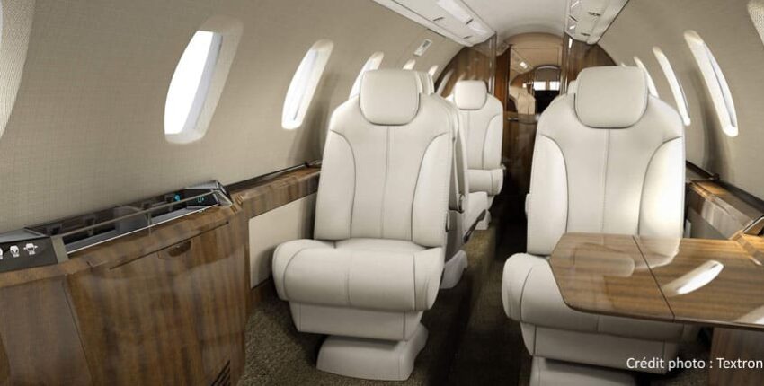 Citation X intérieur luxueux blanc et en bois