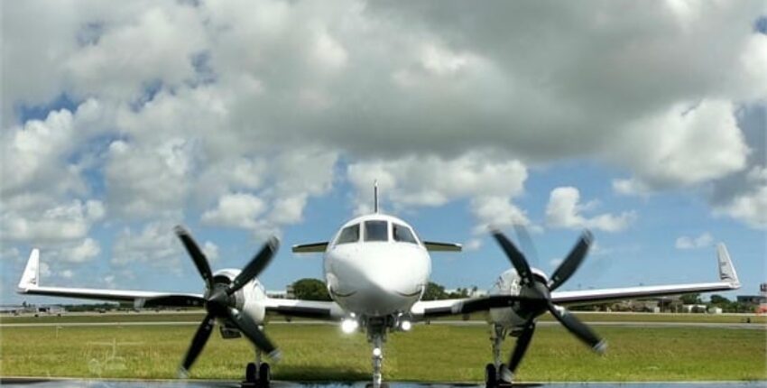 .location jet privé MERLIN 300, intérieur sièges marron