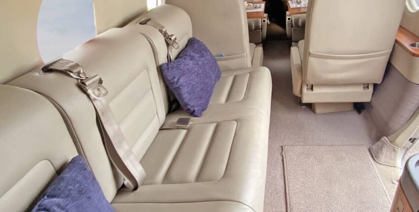 location jet privé : intérieur du Nextant 400 XT luxueux