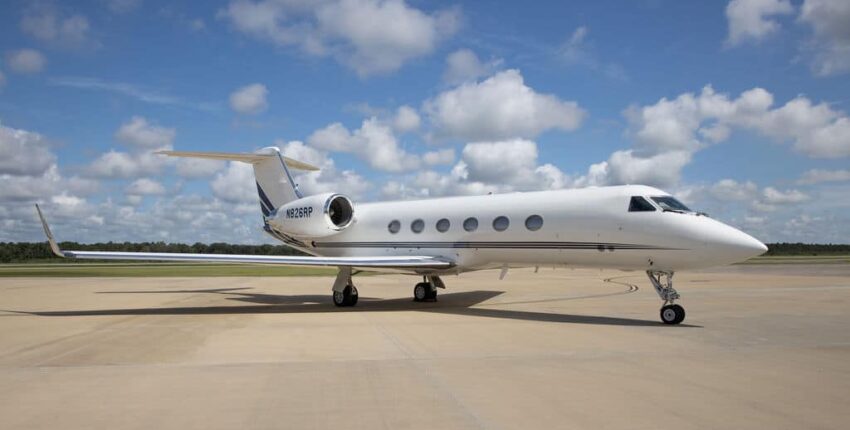 location de jet privé, GULFSTREAM G300 avec intérieur luxueux