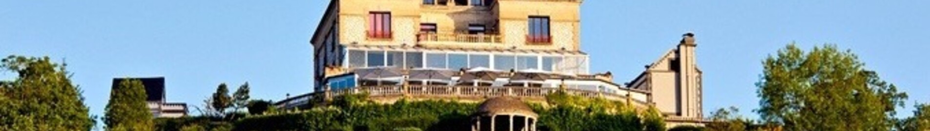Наемане на хеликоптер за Domaine de la Corniche близо до Живерни