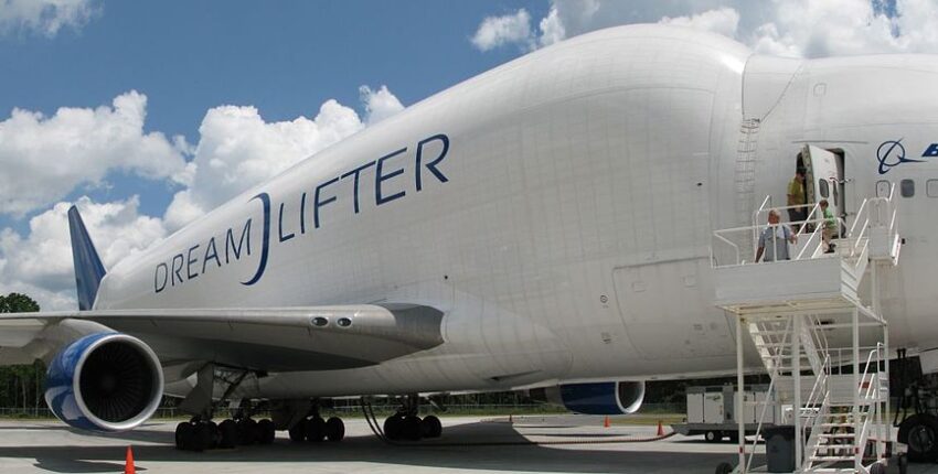 Location avion argo Boeing 747-400 Dreamlifter