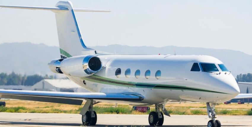 location de jet privé, GULFSTREAM G300 avec intérieur luxueux