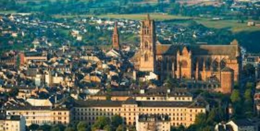 Rodez Aveyron: частен самолет под наем 