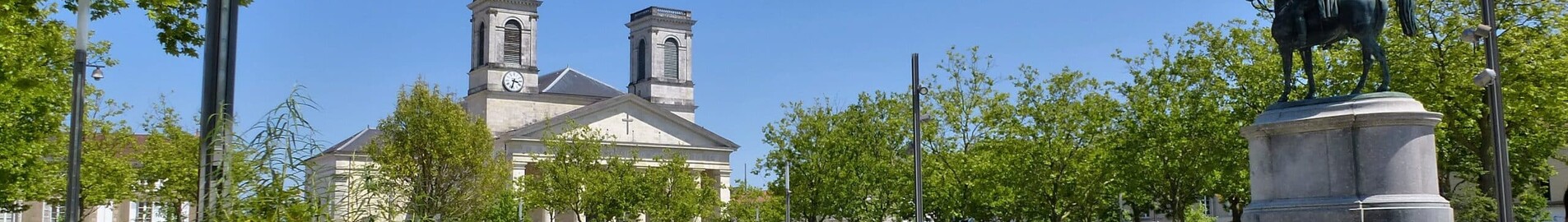 La Roche-sur-Yon: частен самолет под наем