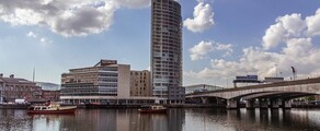 Белфаст : наем на частен самолет 