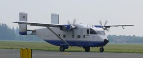 SHORT SC.7 SKYVANчастен самолет под наем 