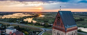 Anklam : частен самолет под наем 