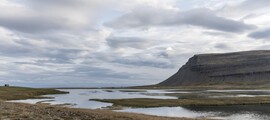 Egilsstadir : частен самолет под наем 