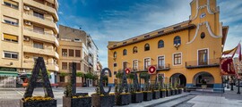 Наемете частен самолет от Beas де Сегура летище