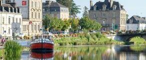 Pontivy : частен самолет под наем 