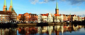 Шлезвиг : наем на частен самолет