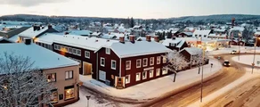 Borlange Falun : частен самолет под наем