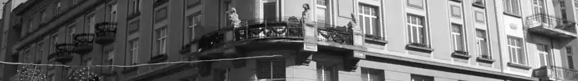 Ивано-Франковск : частен самолет под наем