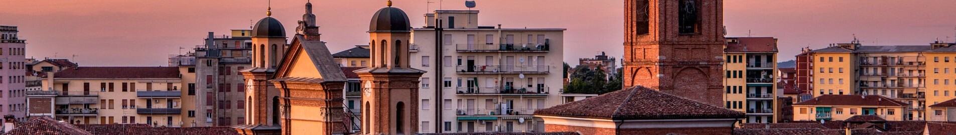 Novi Ligure: частен самолет под наем 