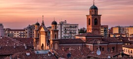 Forli: частен самолет под наем 