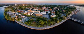 Парну : частен самолет под наем 