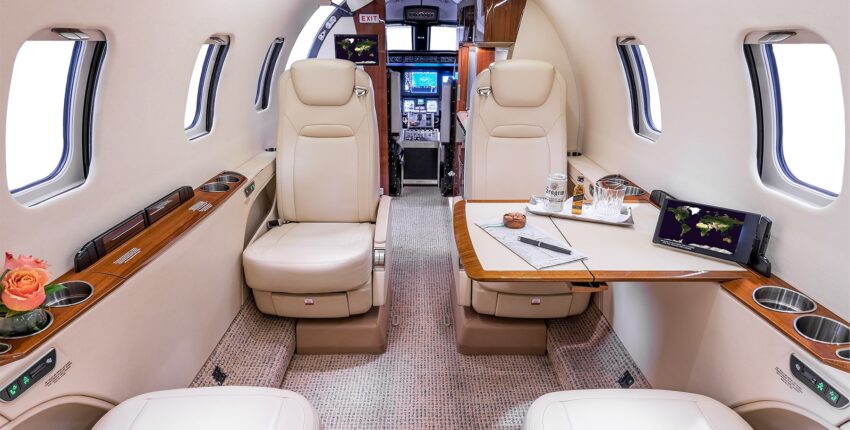 location de jet privé, intérieur LEARJET 70 luxe