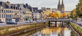 Autun Bellevue : частен самолет под наем