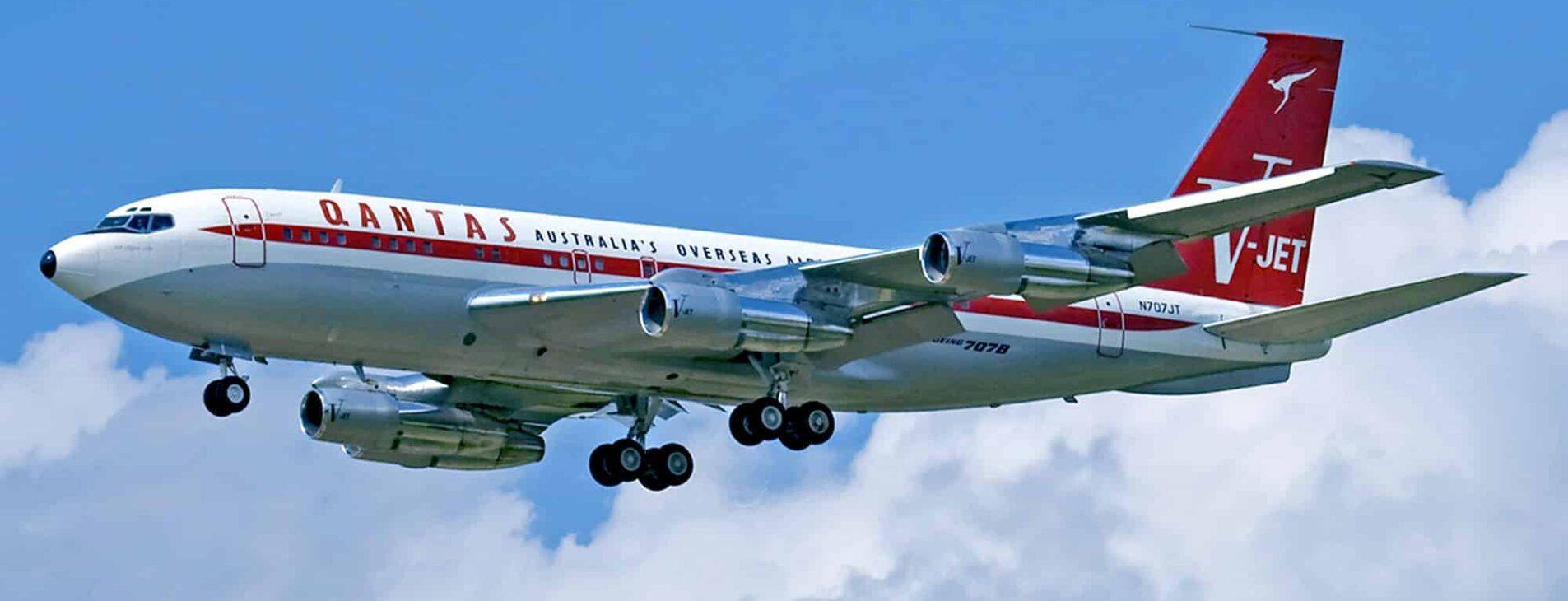BOEING 767-200 / 300наемане на частен самолет