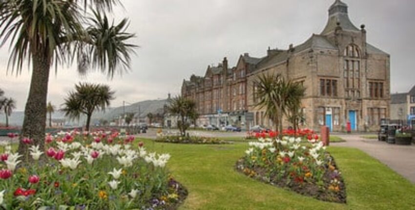 Частен самолет под наем Campbeltown Airport
