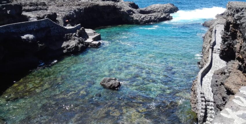 Наемете частен самолет от летище El Hierro