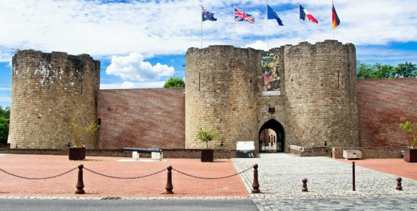 Частен самолет под наем на летище Péronne - Saint-Quentin