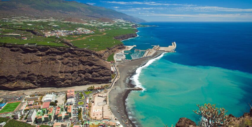 Наемете частен самолет от летище Santa Cruz De La Palma