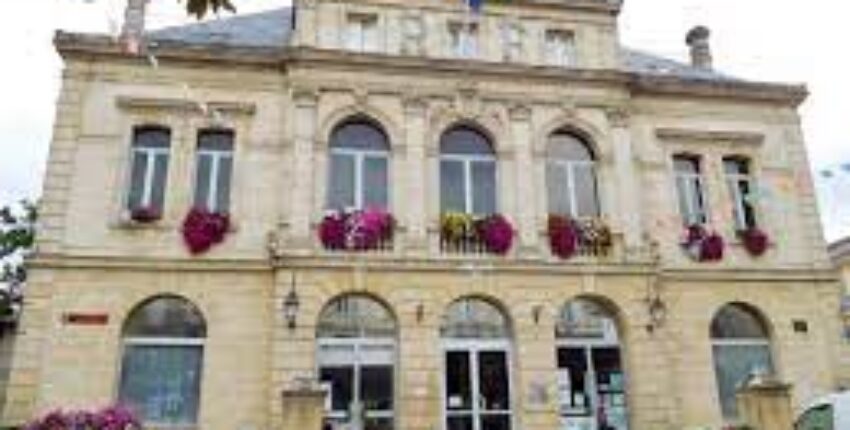 Частен самолет под наем в Sainte-Foy-la-Grande