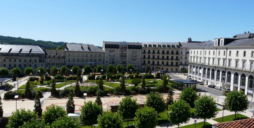 Частен самолет под наем в Périgueux-Bassillac