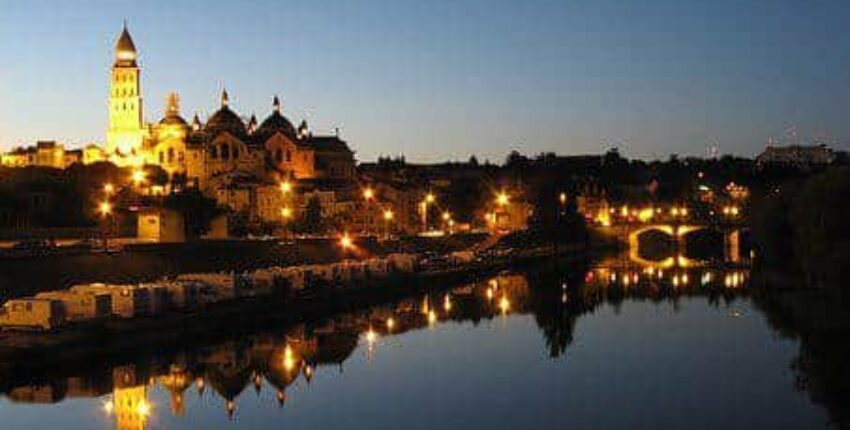 Частен самолет под наем в Périgueux-Bassillac