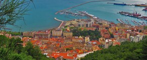 Салерно : наем на частен самолет