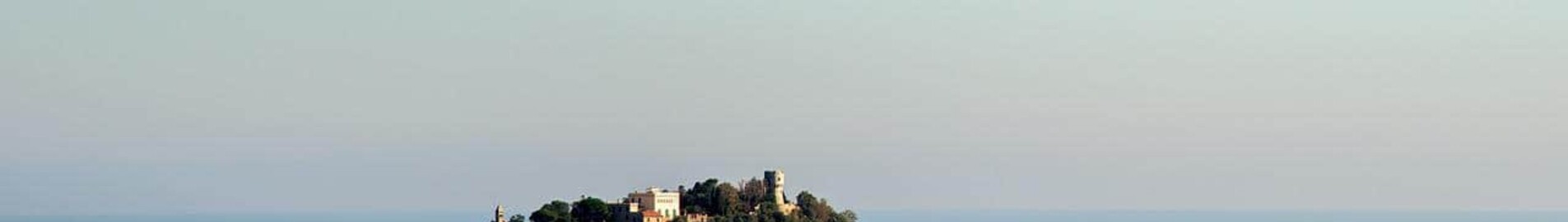 Частен самолет под наем в Villanova D'Albenga 
