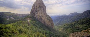 Наемете частен самолет от летище La Gomera