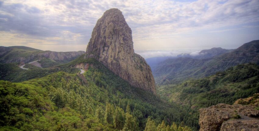 Наемете частен самолет от летище La Gomera