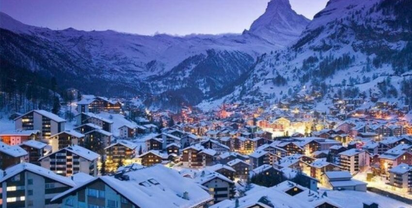 Наемане на частен самолет : Courmayeur