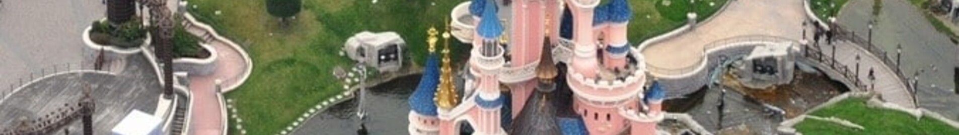 Дисниленд® Париж: преживяване с хеликоптер